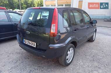 Хэтчбек Ford Fusion 2010 в 