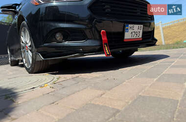 Седан Ford Fusion 2013 в 