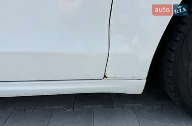Седан Ford Fusion 2012 в 