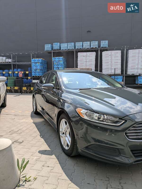 Седан Ford Fusion 2014 в Житомире