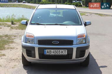 Хэтчбек Ford Fusion 2008 в 