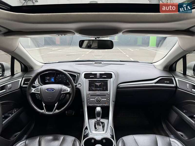 Седан Ford Fusion 2015 в Києві