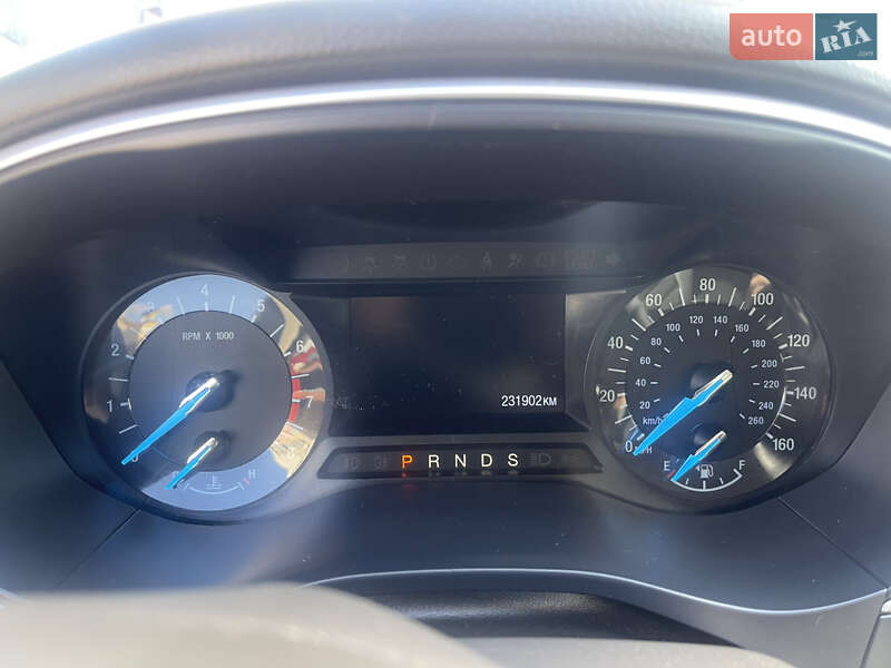 Седан Ford Fusion 2014 в Одесі