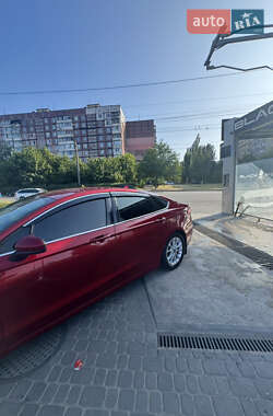 Седан Ford Fusion 2019 в 
