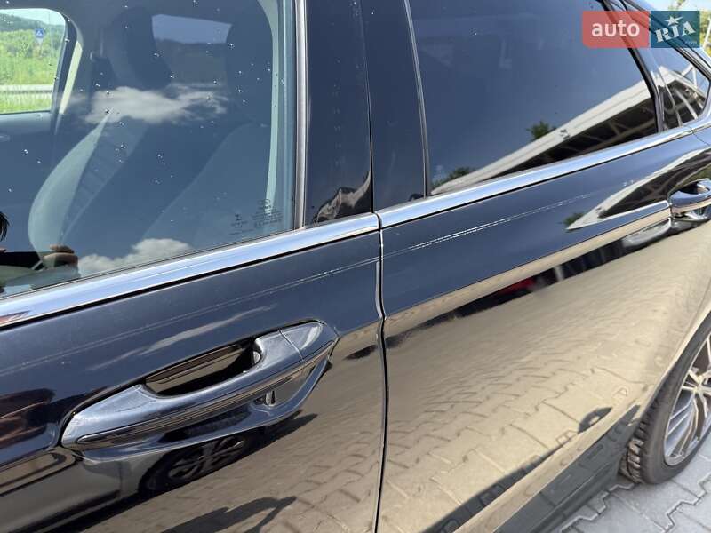 Седан Ford Fusion 2017 в Львове