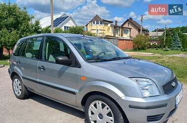 Хетчбек Ford Fusion 2004 в 