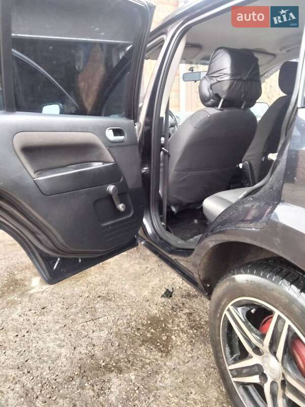 Хэтчбек Ford Fusion 2011 в Кропивницком фото 4 Хэтчбек Ford Fusion 2011 в Кропивницком