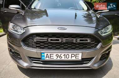 Седан Ford Fusion 2015 в Дніпрі