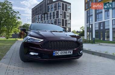 Седан Ford Fusion 2016 в Львові