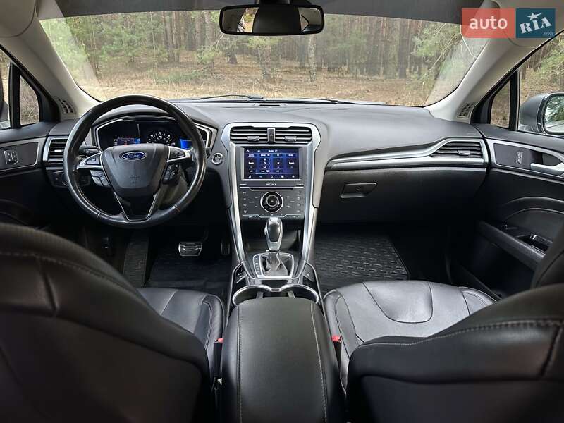 Седан Ford Fusion 2013 в Кременчуге