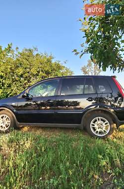 Хэтчбек Ford Fusion 2009 в 
