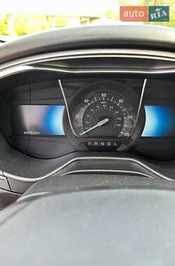 Седан Ford Fusion 2018 в 