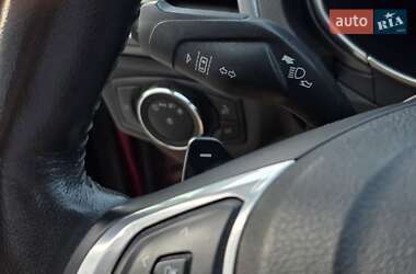 Седан Ford Fusion 2013 в 