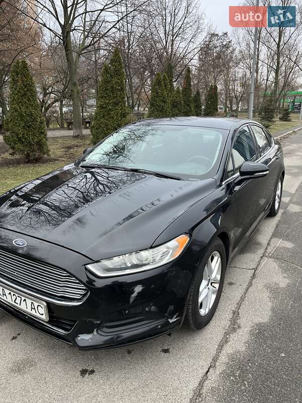 Седан Ford Fusion 2016 в Киеве