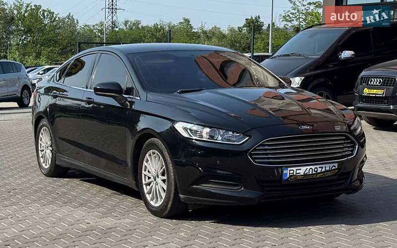 Ford Fusion 2016