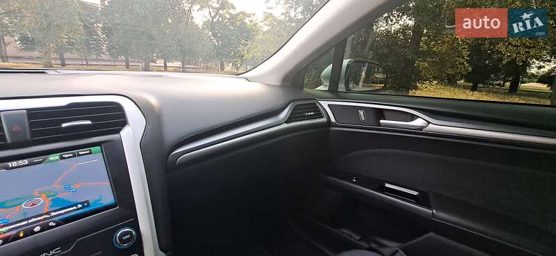 Седан Ford Fusion 2015 в Запорожье фото 10 Седан Ford Fusion 2015 в Запорожье