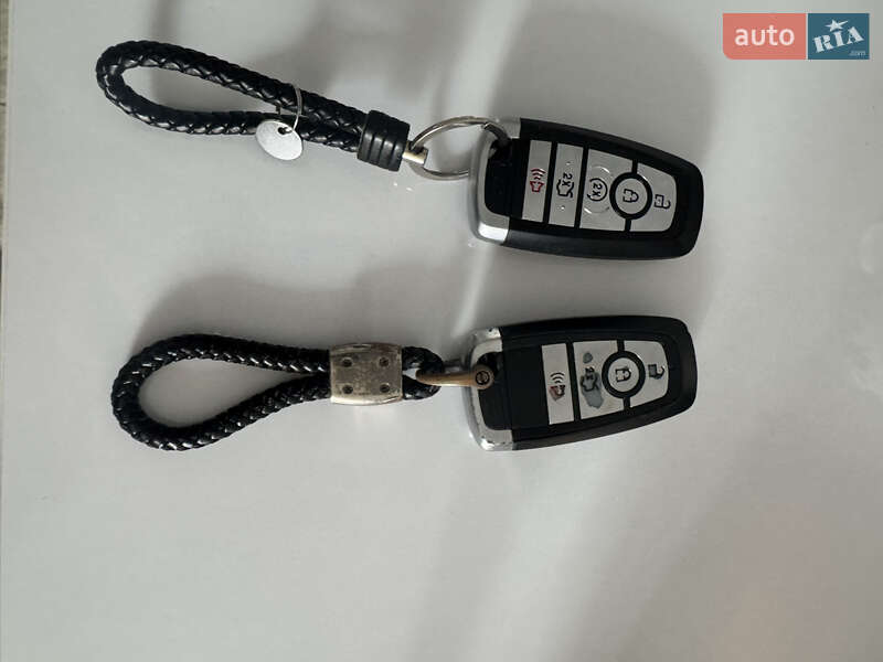 Седан Ford Fusion 2017 в Харкові