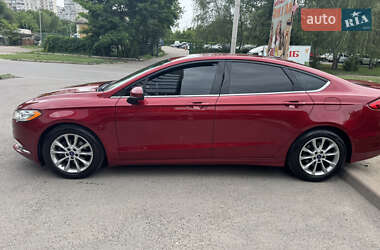 Седан Ford Fusion 2017 в 