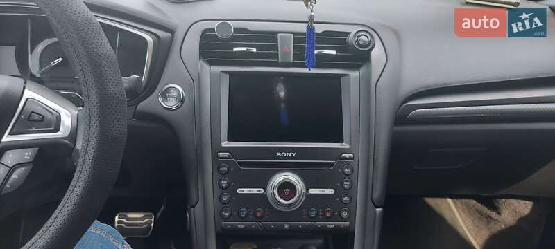 Седан Ford Fusion 2016 в Сумах