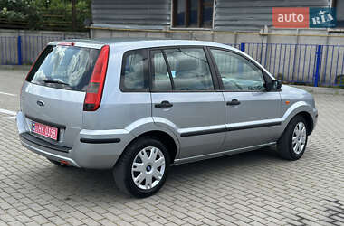 Хэтчбек Ford Fusion 2005 в 