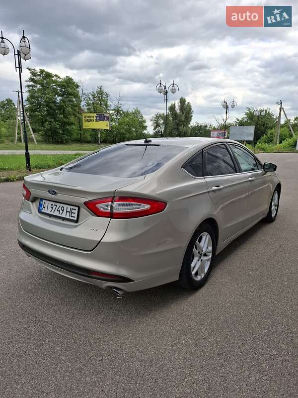 Седан Ford Fusion 2015 в Білій Церкві