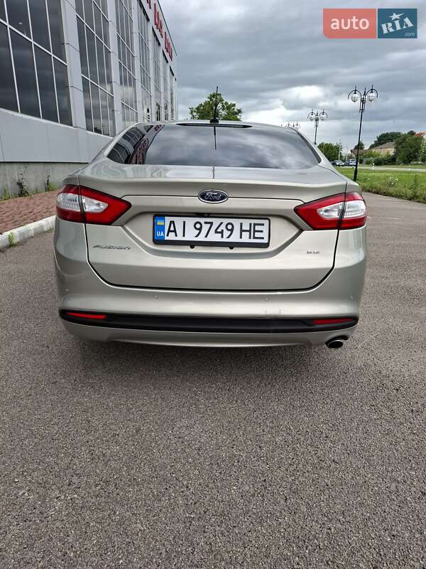 Седан Ford Fusion 2015 в Білій Церкві