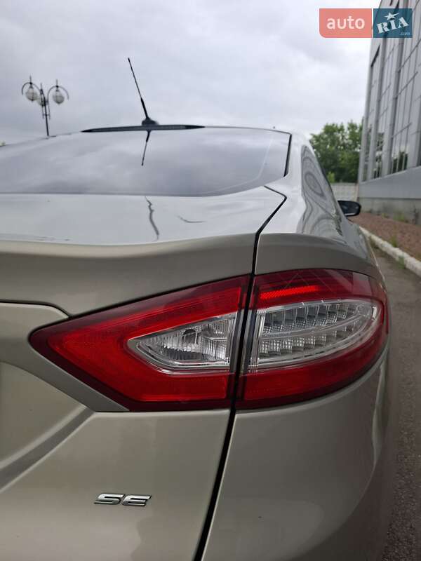 Седан Ford Fusion 2015 в Білій Церкві