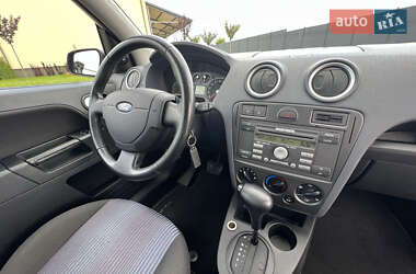 Хэтчбек Ford Fusion 2007 в 