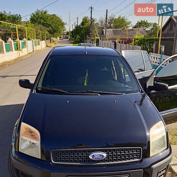Хэтчбек Ford Fusion 2006 в Березовке