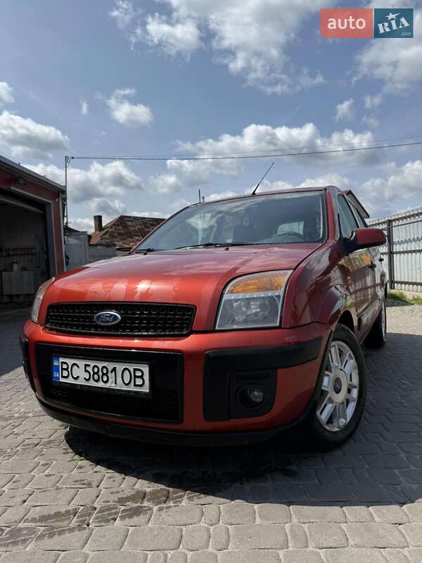 Хетчбек Ford Fusion 2008 в Львові