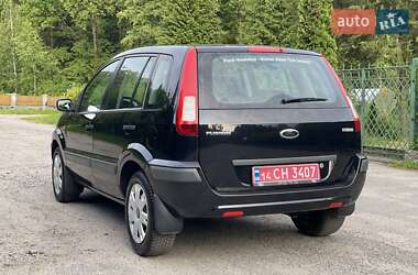 Хетчбек Ford Fusion 2008 в 