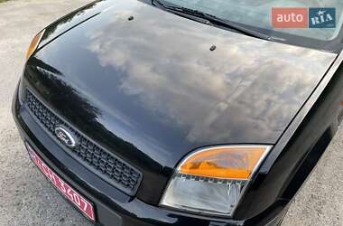 Хетчбек Ford Fusion 2008 в 