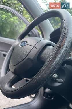 Хетчбек Ford Fusion 2008 в 
