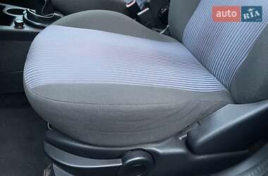 Хетчбек Ford Fusion 2008 в 
