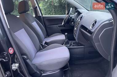 Хетчбек Ford Fusion 2008 в 