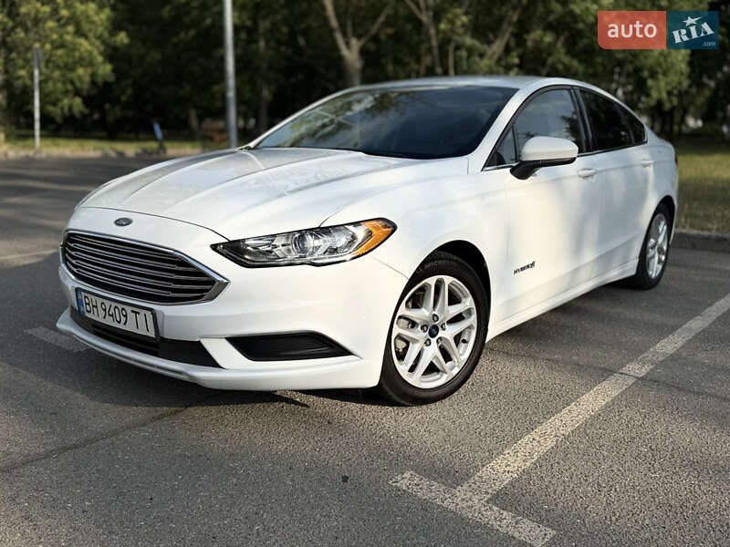 Седан Ford Fusion 2016 в Одесі