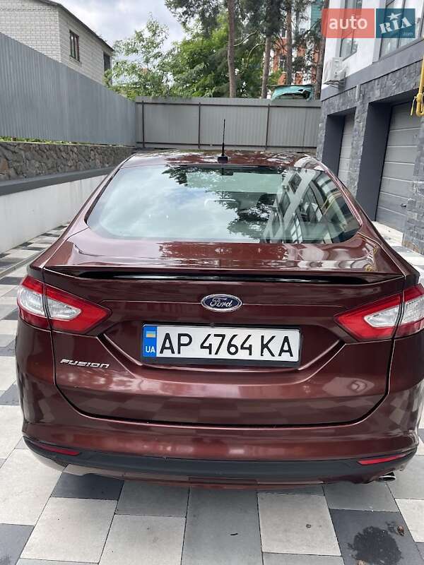 Седан Ford Fusion 2015 в Ирпене