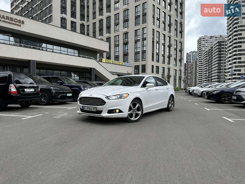 Седан Ford Fusion 2016 в Києві