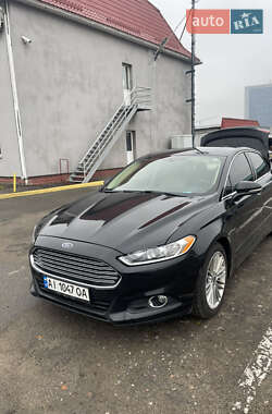 Седан Ford Fusion 2013 в 