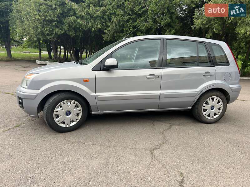 Хетчбек Ford Fusion 2011 в Ніжині