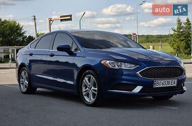 Седан Ford Fusion 2017 в 