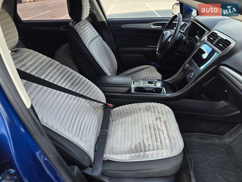 Седан Ford Fusion 2017 в Тернополе