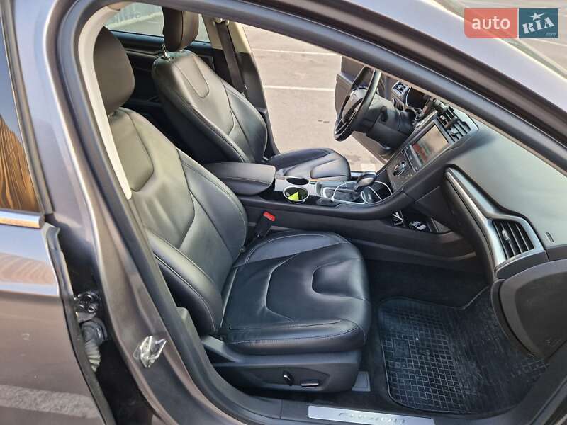Седан Ford Fusion 2013 в Киеве