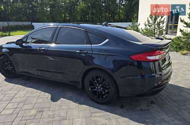 Седан Ford Fusion 2020 в 