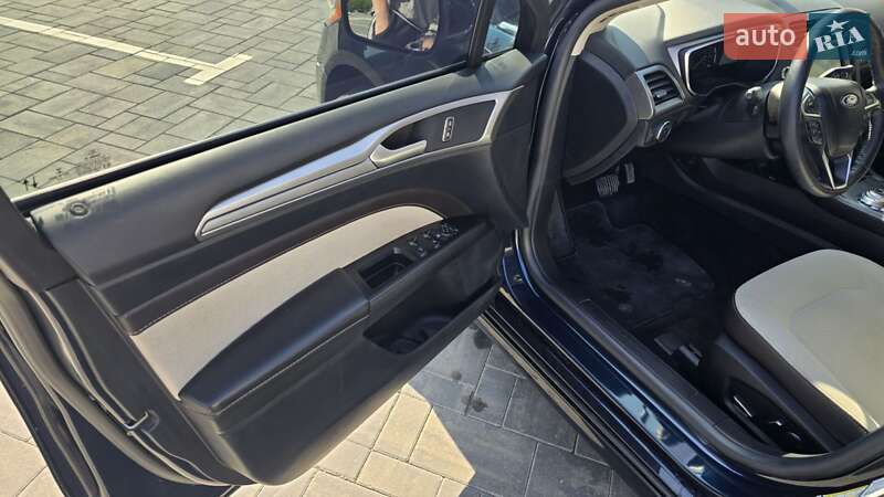 Седан Ford Fusion 2020 в Луцке фото 22 Седан Ford Fusion 2020 в Луцке