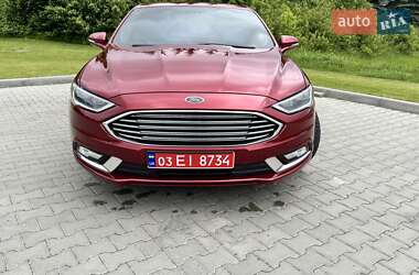 Седан Ford Fusion 2017 в 