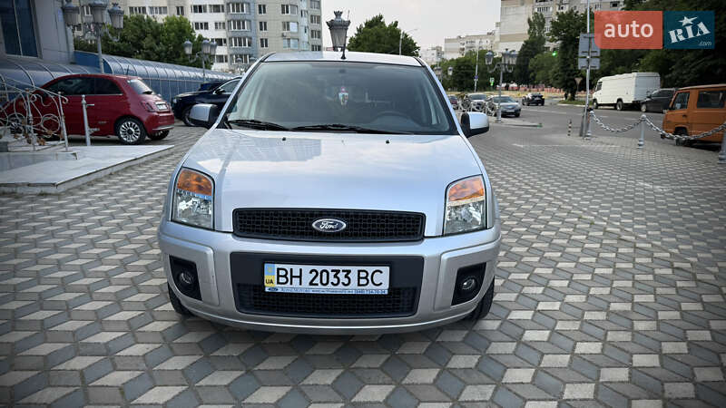 Хетчбек Ford Fusion 2012 в Чорноморську