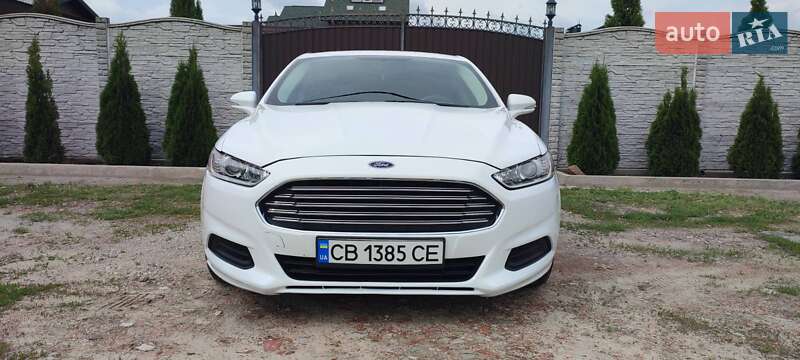 Седан Ford Fusion 2014 в Чернігові