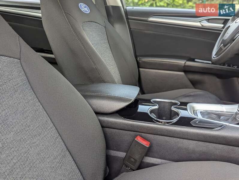 Седан Ford Fusion 2015 в Хмельницком фото 25 Седан Ford Fusion 2015 в Хмельницком