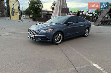 Седан Ford Fusion 2018 в 
